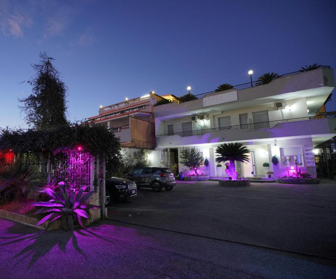Hotel Stefany 3*